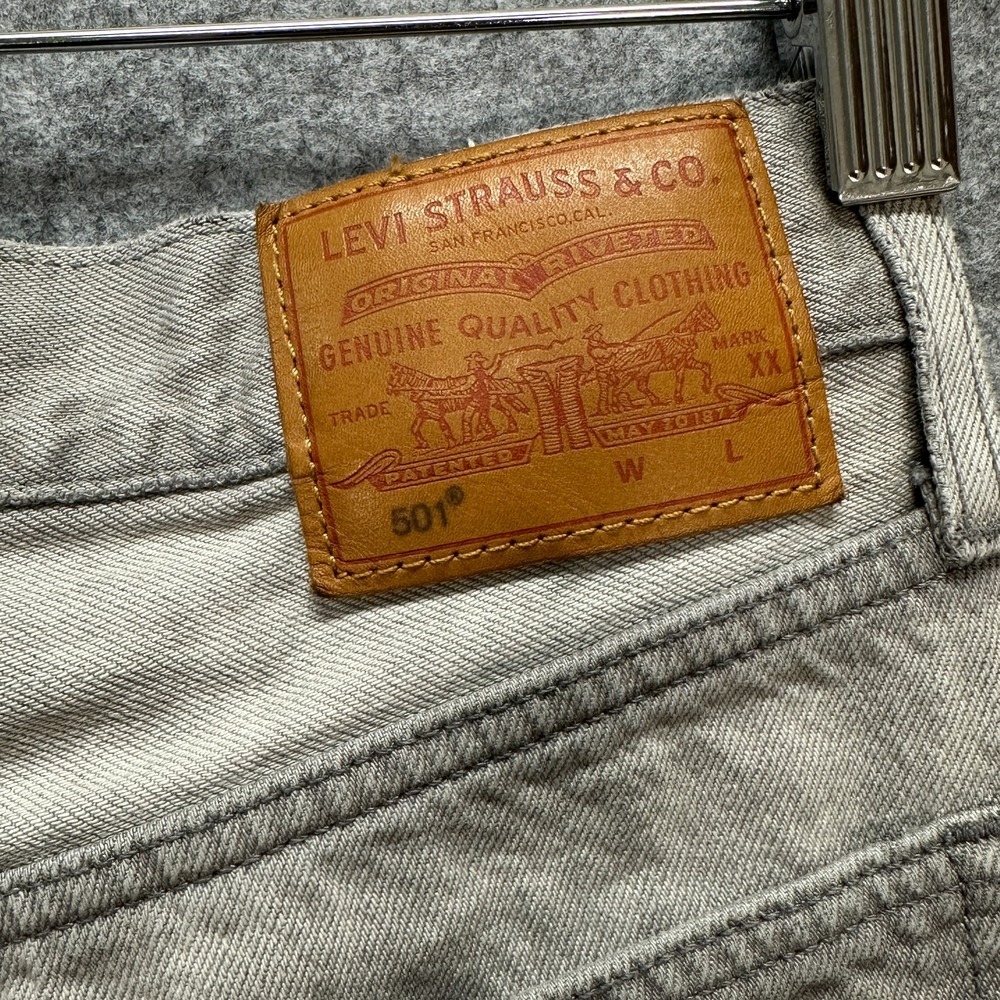 Levi's 501 Premium Jeans Womens W27 L26‎ Gray Button Fly 100% Cotton Straight - Picture 8 of 15